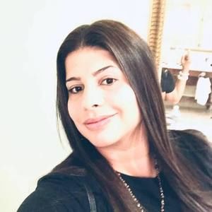 Meet your Posher, Carolina